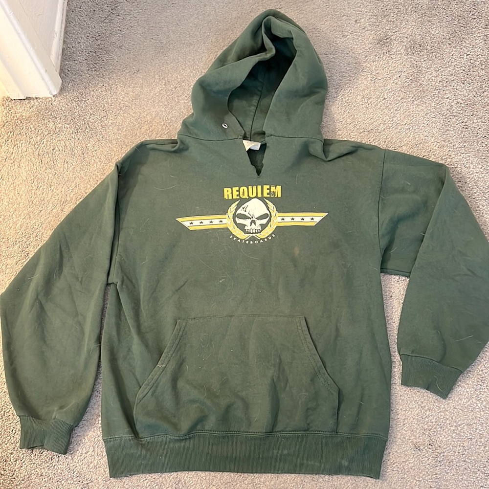 4 for $20 🌺 Requiem skateboards hoodie